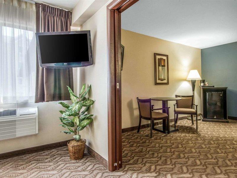 Quality Inn - Niagara Falls Blvd Екстериор снимка