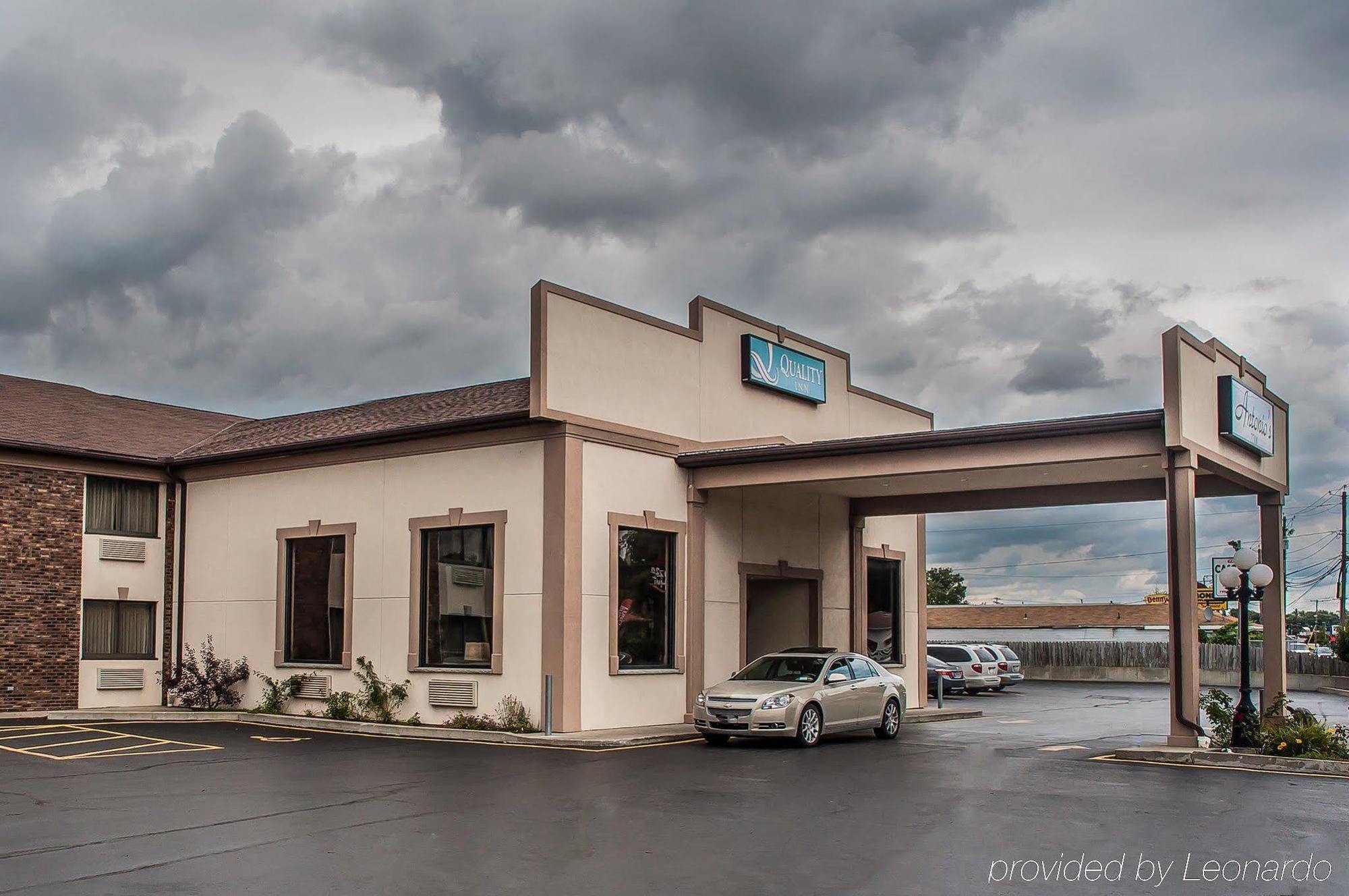 Quality Inn - Niagara Falls Blvd Екстериор снимка