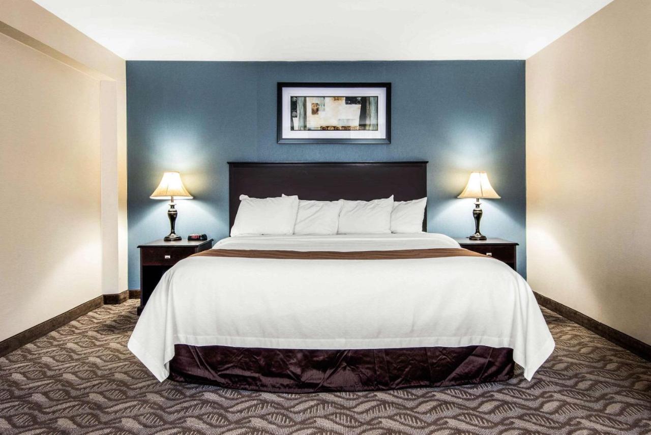 Quality Inn - Niagara Falls Blvd Екстериор снимка